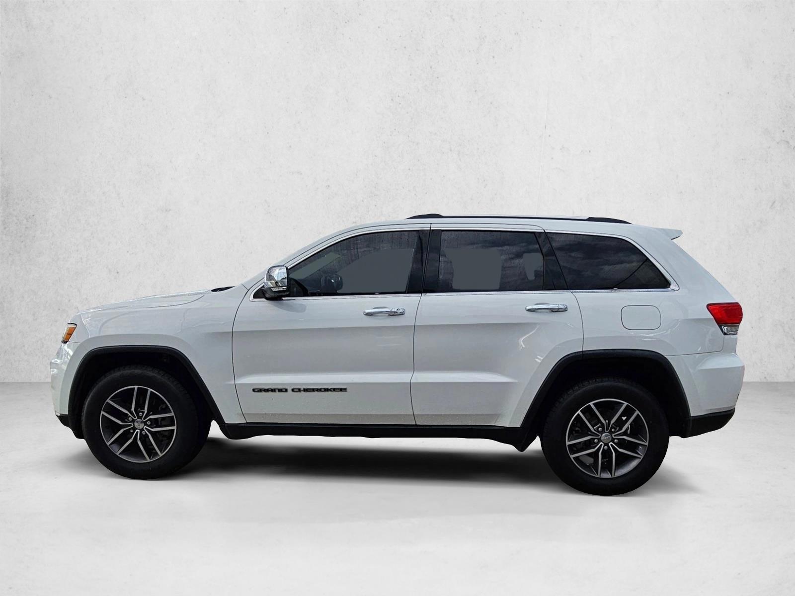 Thumbnail: 2017 Jeep Grand Cherokee - 2