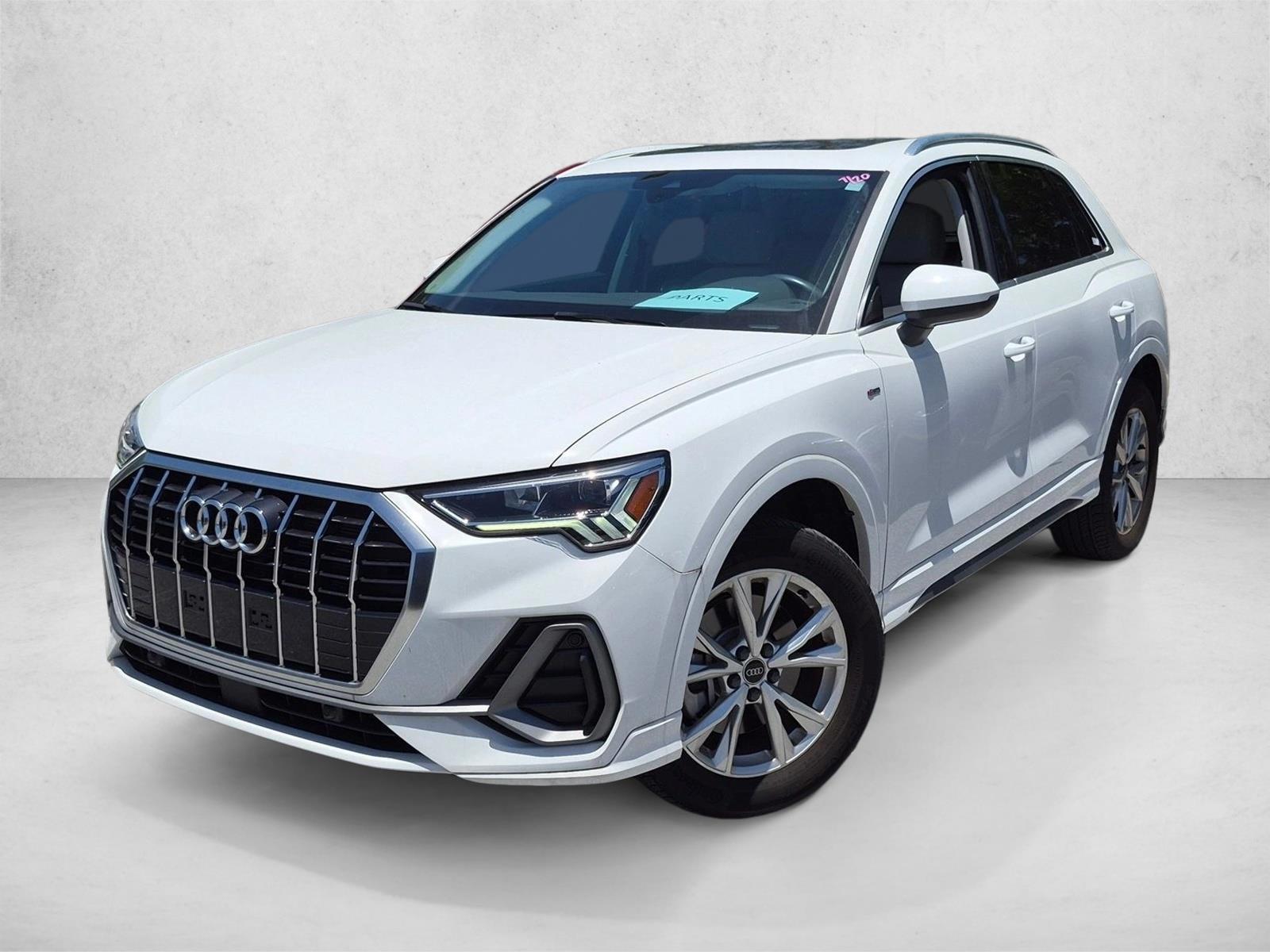 Thumbnail: 2023 Audi Q3 - 1