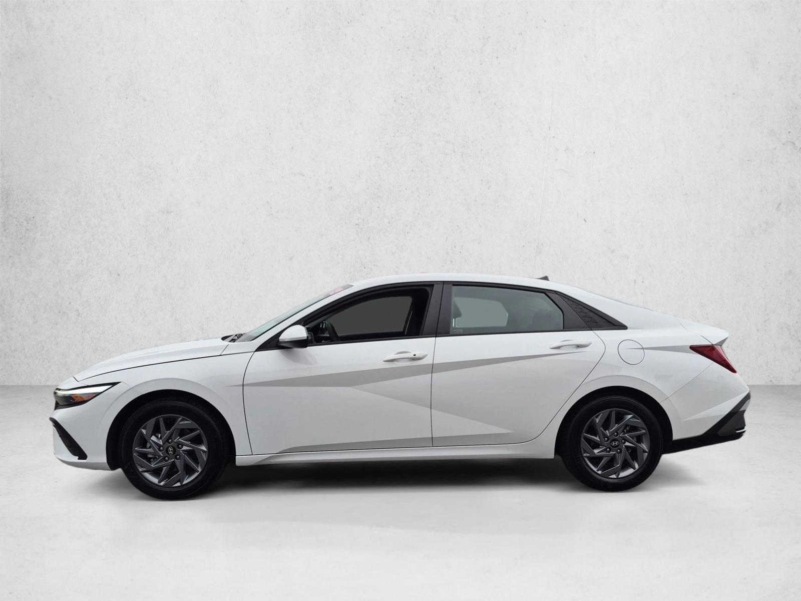 Thumbnail: 2025 Hyundai Elantra - 2