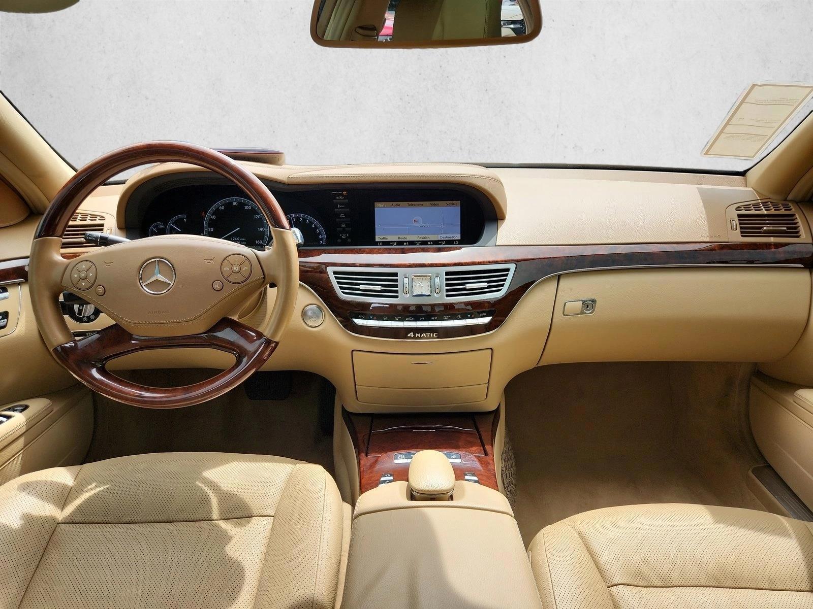 Thumbnail: 2012 Mercedes-Benz S-Class - 3