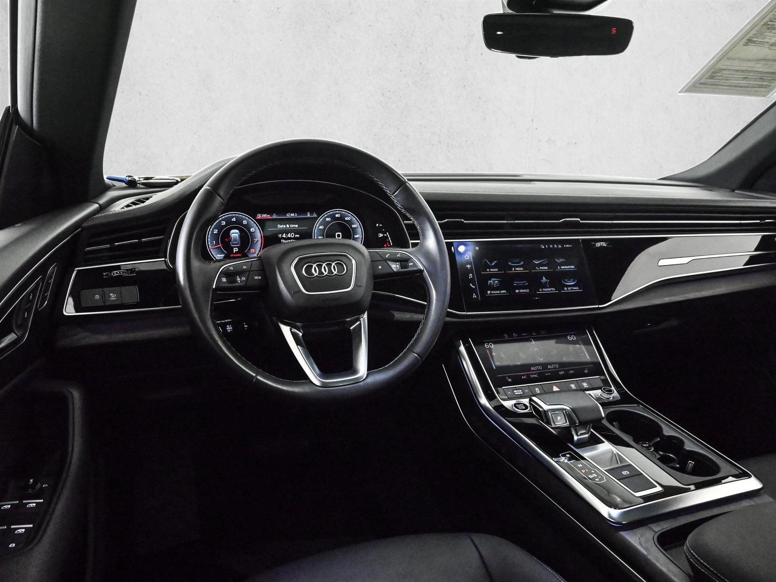 Thumbnail: 2023 Audi Q8 - 3