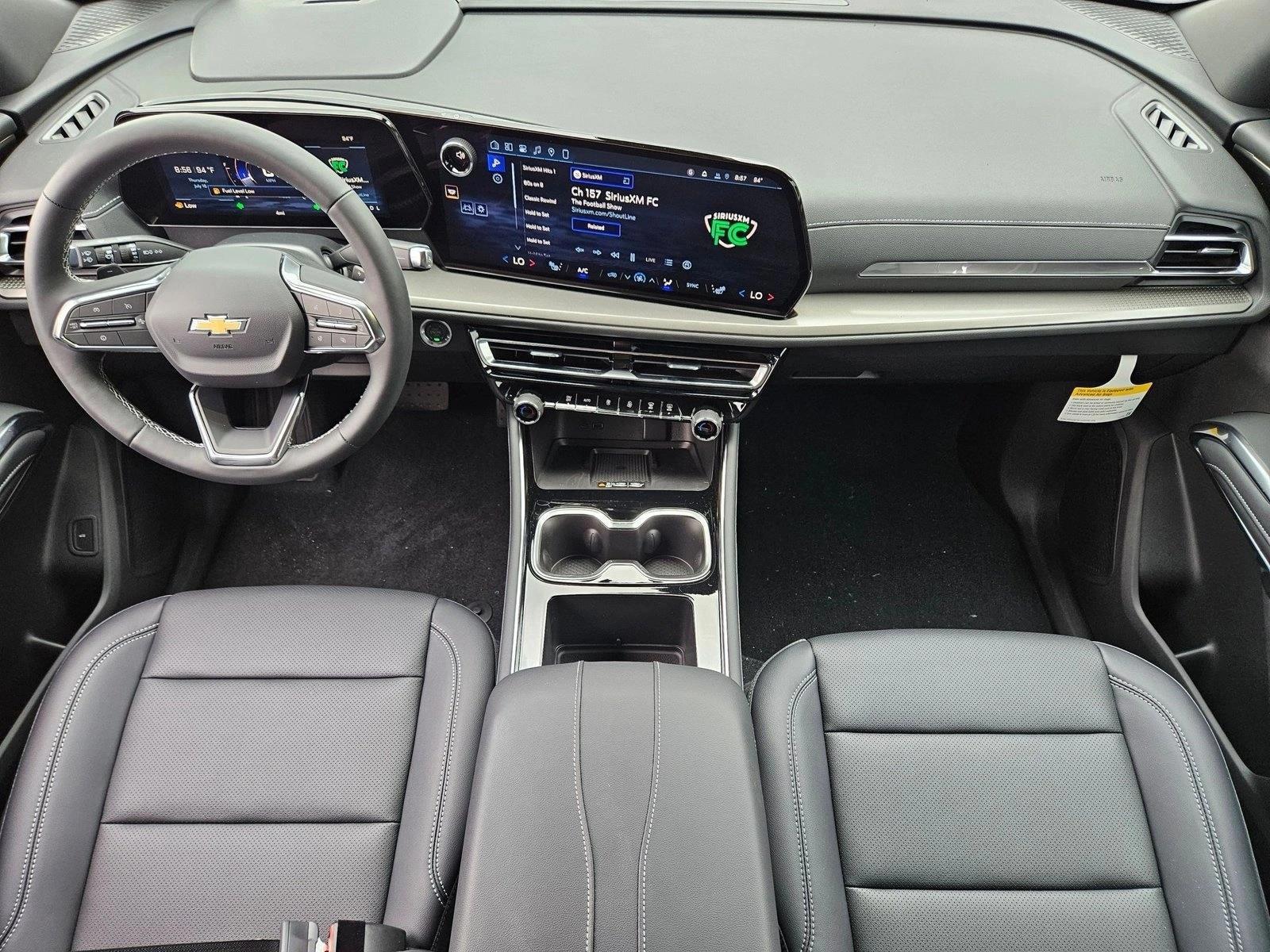 Thumbnail: 2026 Chevrolet Traverse - 4