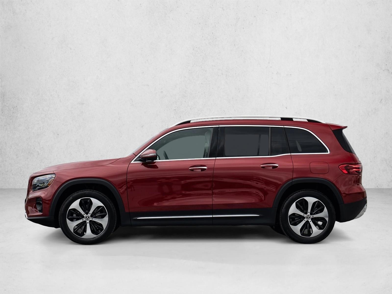 Thumbnail: 2026 Mercedes-Benz GLB - 2