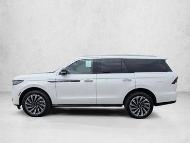 2025 Lincoln Navigator