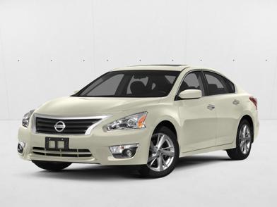 2015 Nissan Altima SV -
                  Centennial, CO
