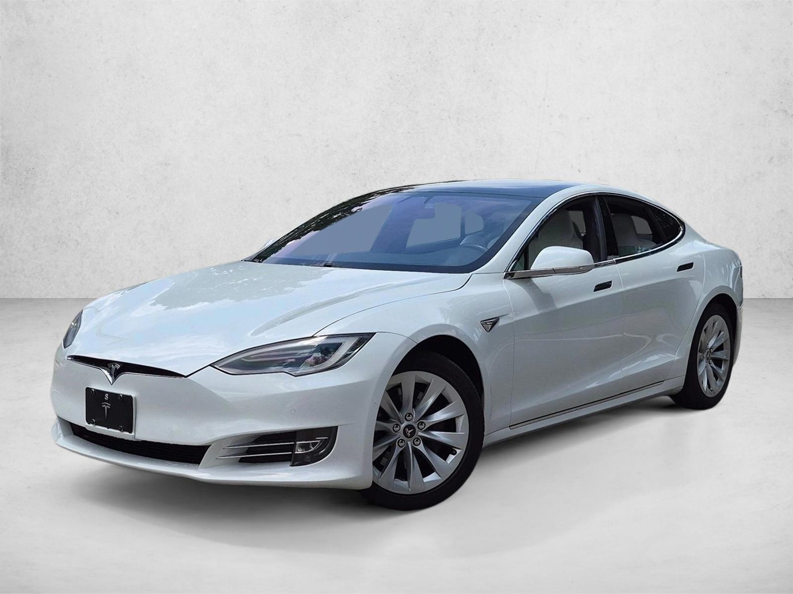 Thumbnail: 2020 Tesla Model S - 1