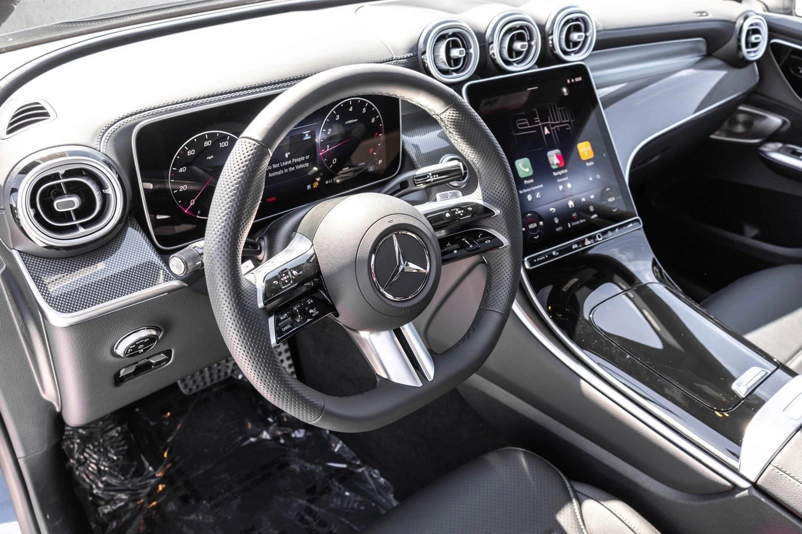 Thumbnail: 2026 Mercedes-Benz GLC - 3