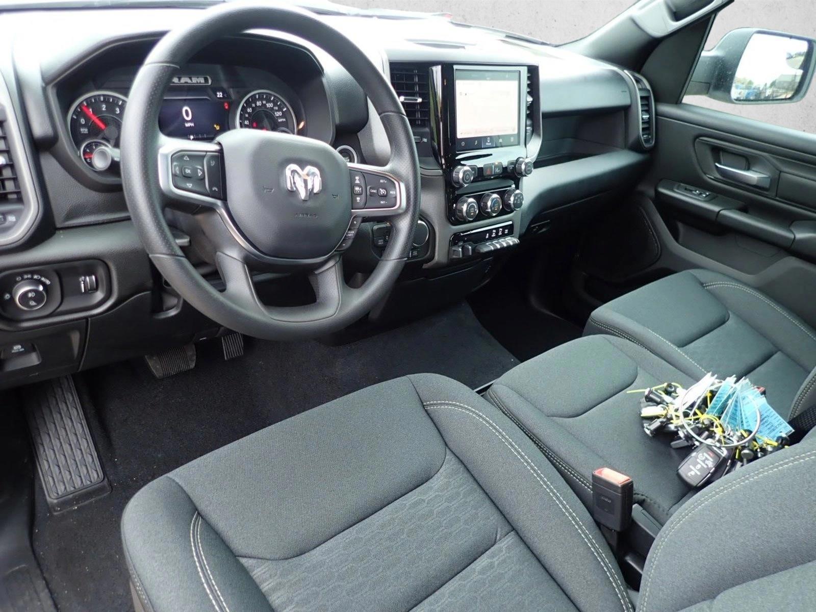 Thumbnail: 2026 RAM 1500 - 3