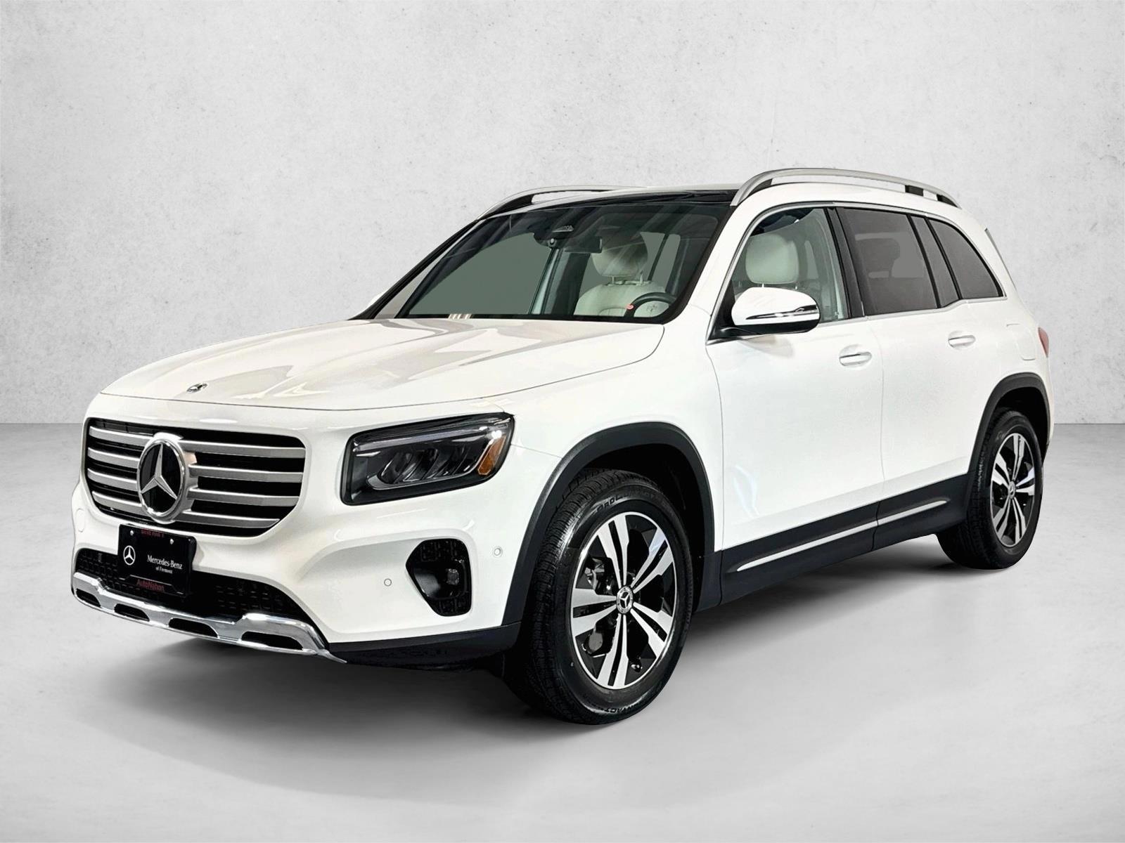 Thumbnail: 2026 Mercedes-Benz GLB - 1