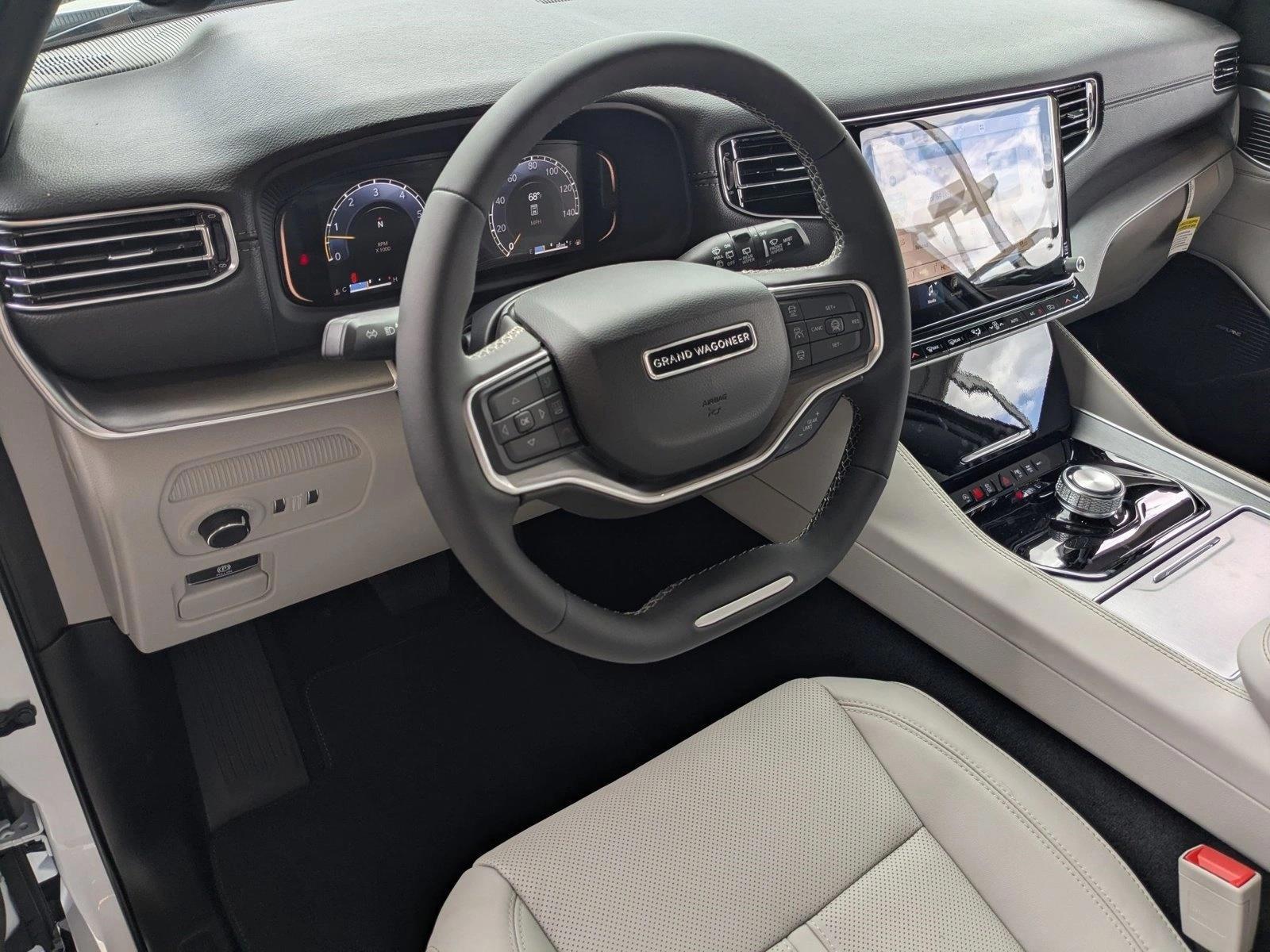 Thumbnail: 2026 Jeep Grand Wagoneer - 3