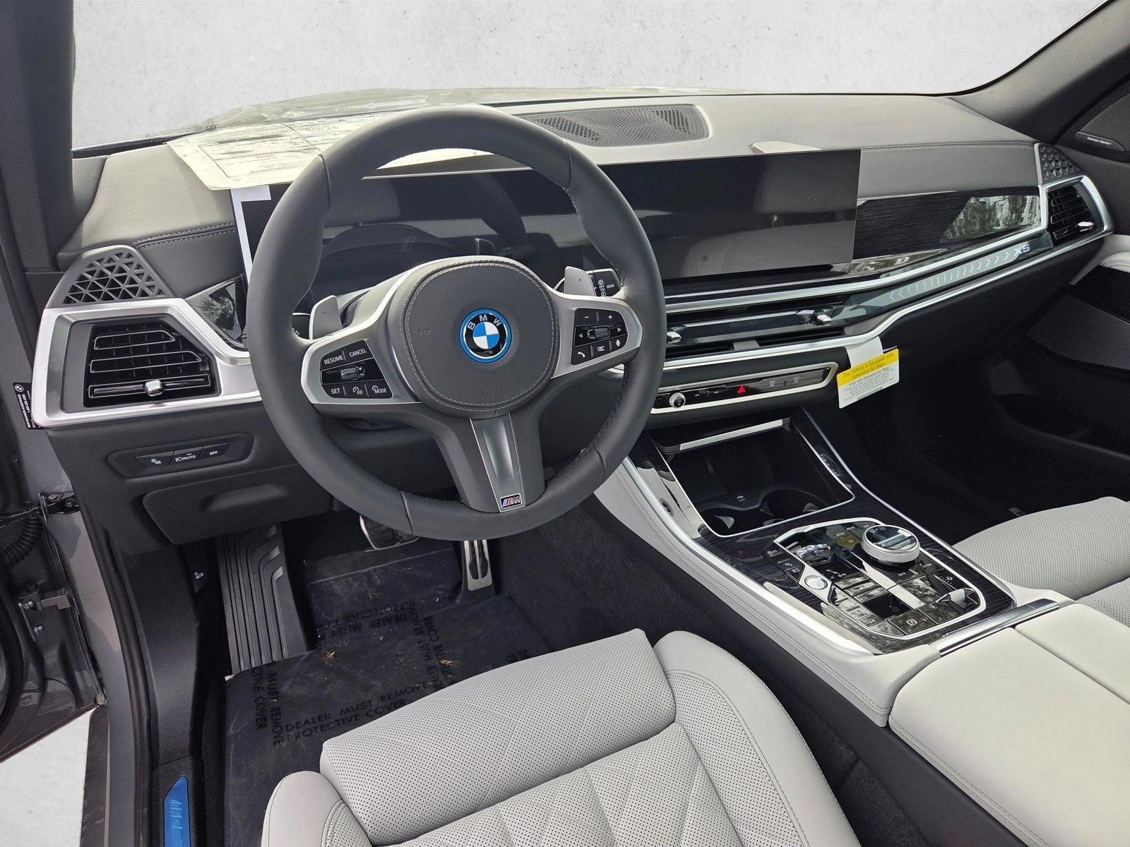 Thumbnail: 2026 BMW X5 - 3