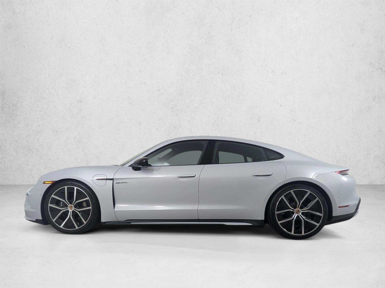 Thumbnail: 2026 Porsche Taycan - 2