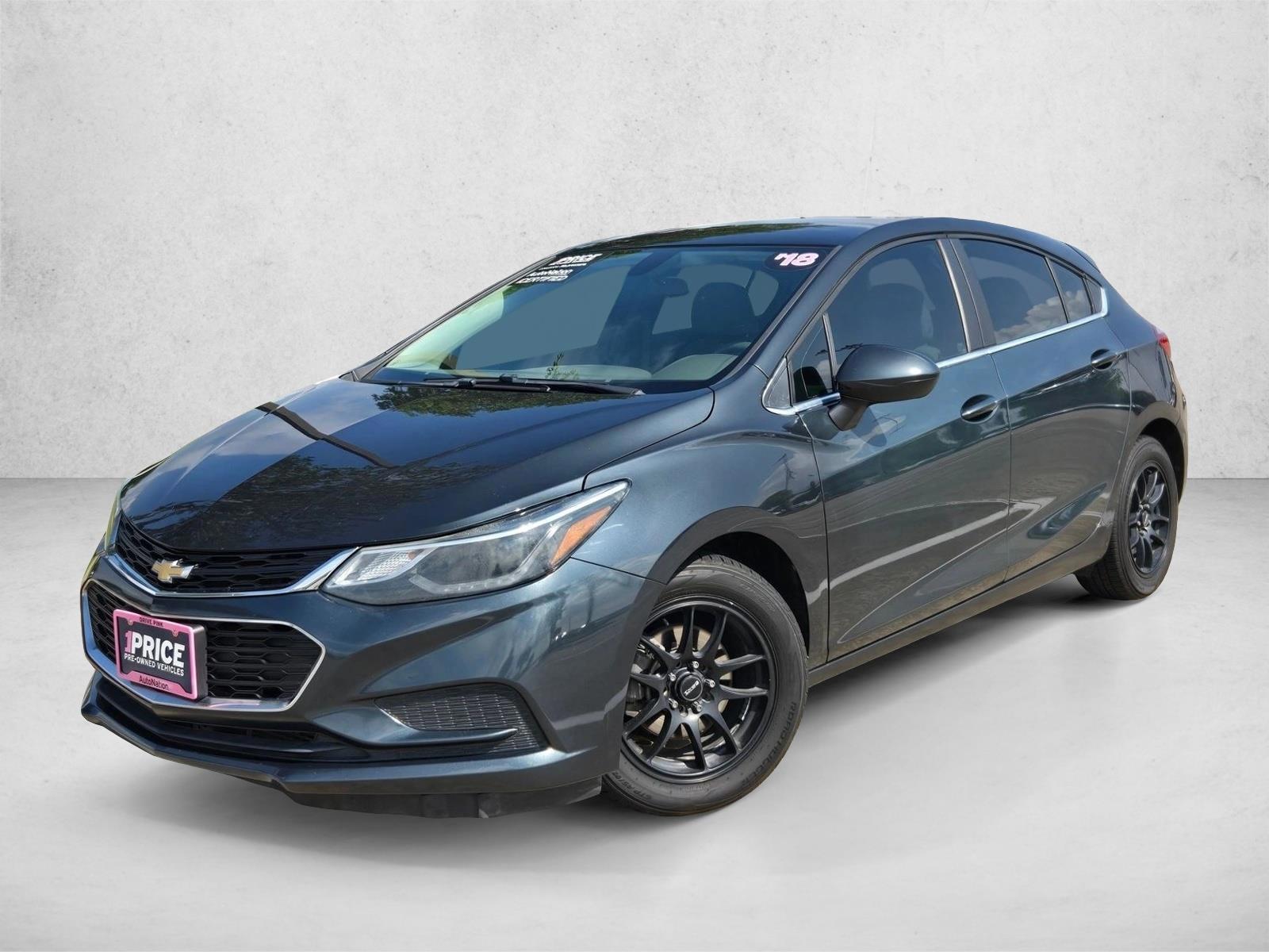 Thumbnail: 2018 Chevrolet Cruze - 1