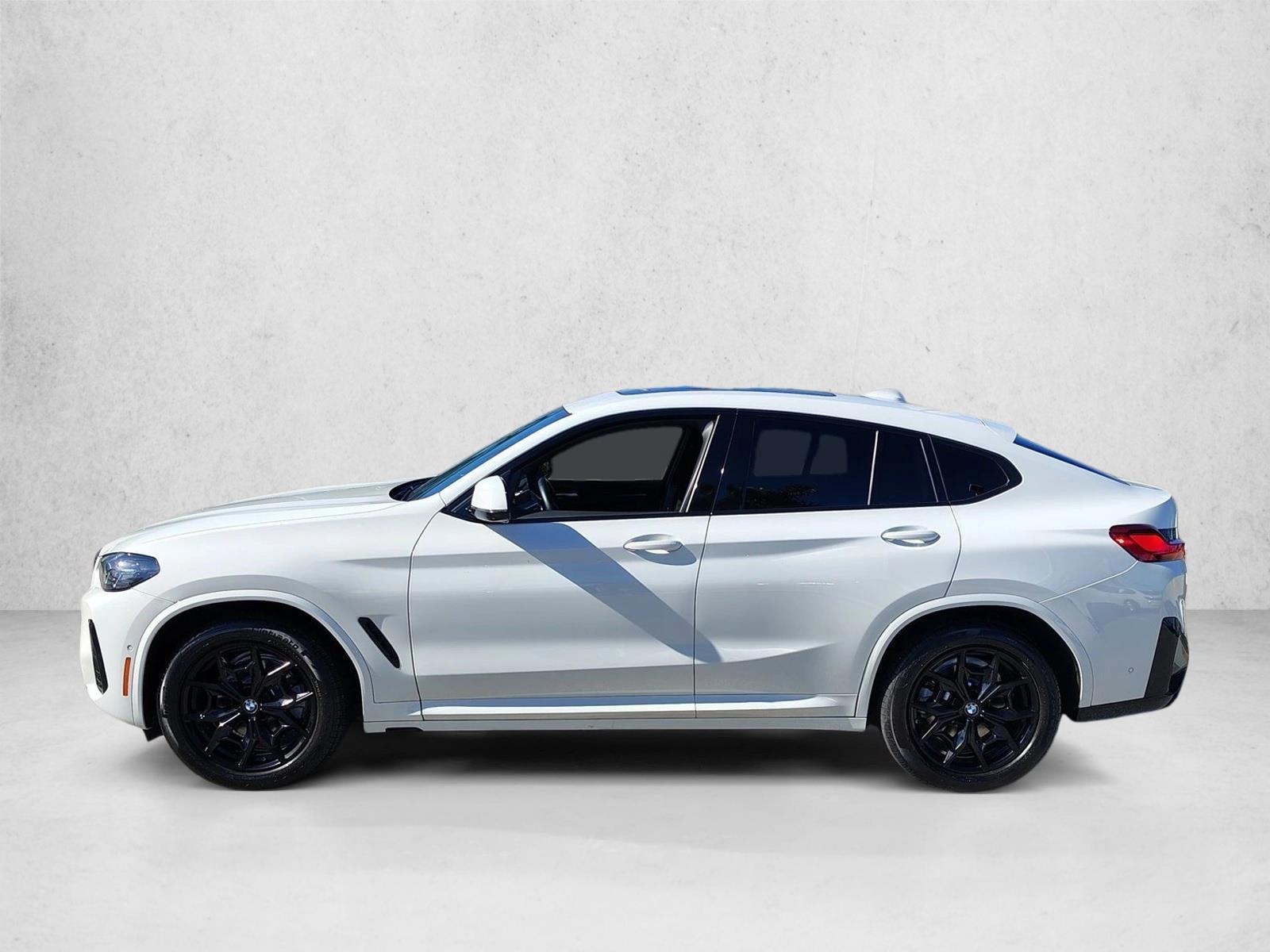 Thumbnail: 2023 BMW X4 - 2