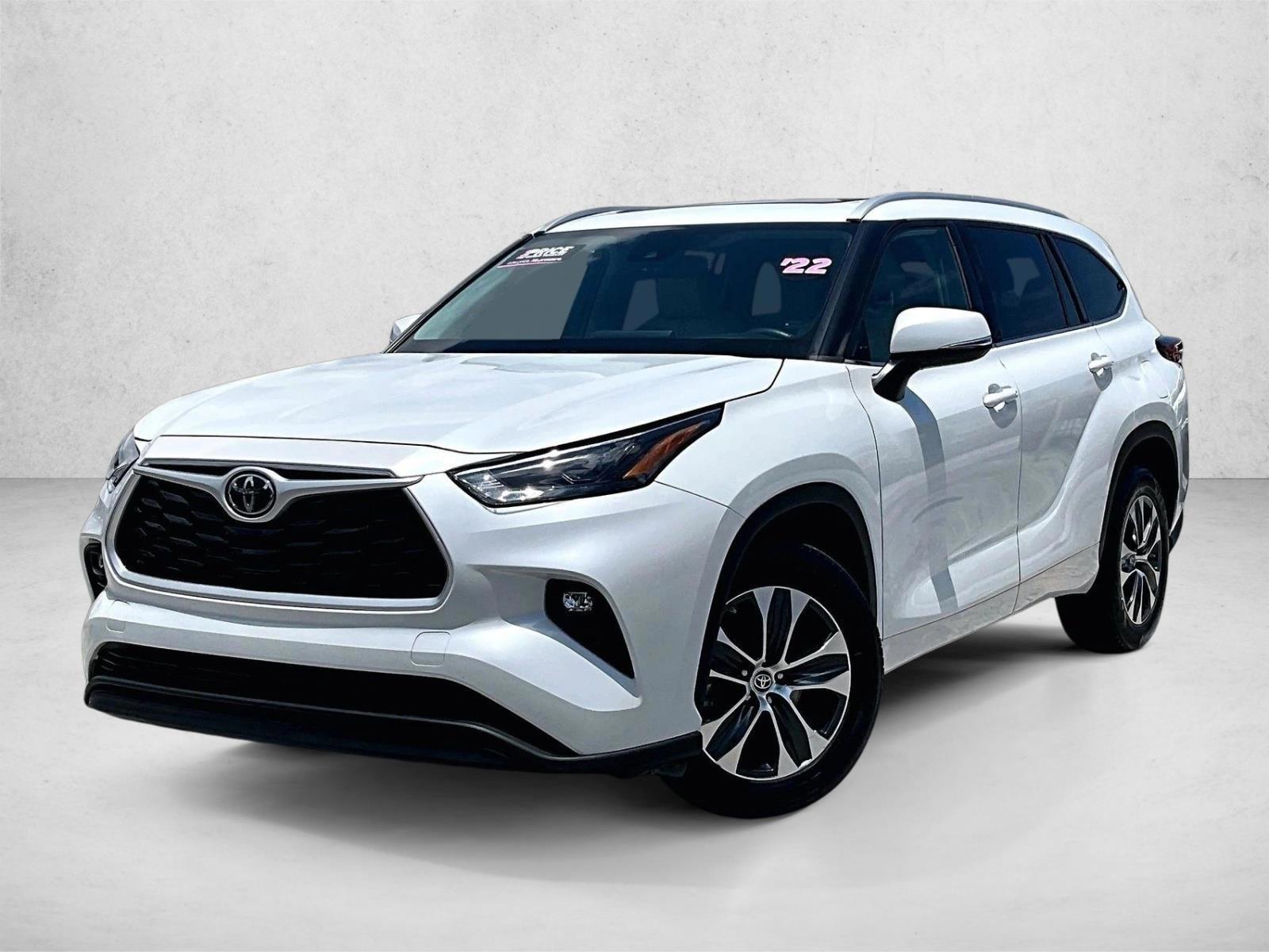 Thumbnail: 2022 Toyota Highlander - 1