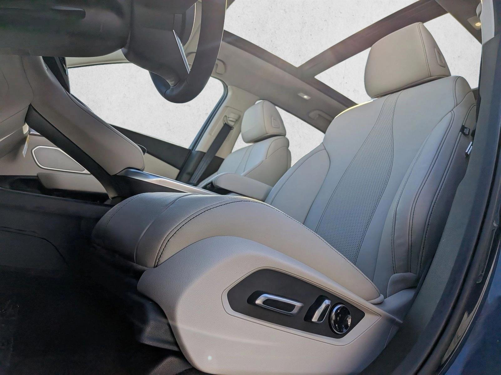 Thumbnail: 2026 Acura RDX - 5