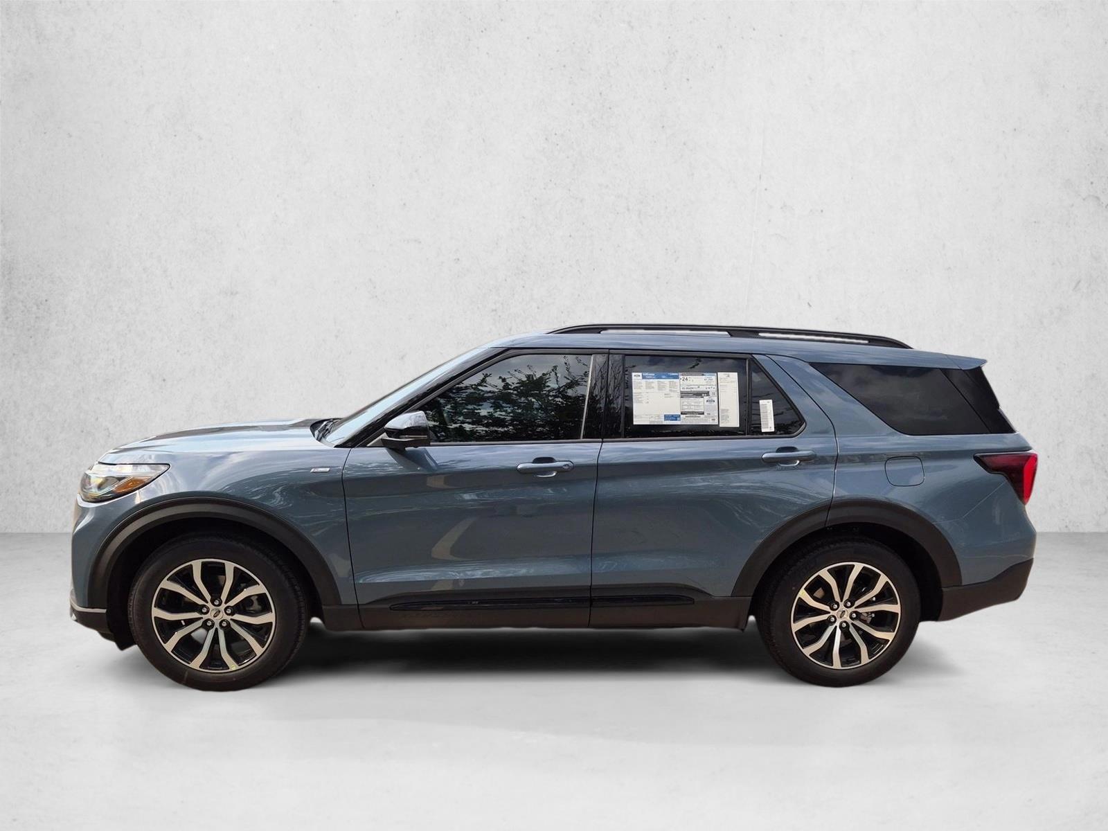 Thumbnail: 2026 Ford Explorer - 2