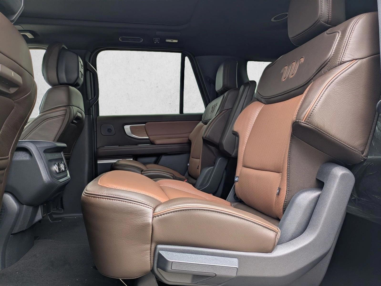 Thumbnail: 2026 Ford Expedition MAX - 6