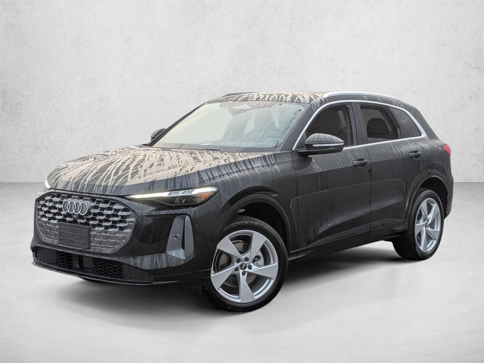 Thumbnail: 2025 Audi Q5 - 1
