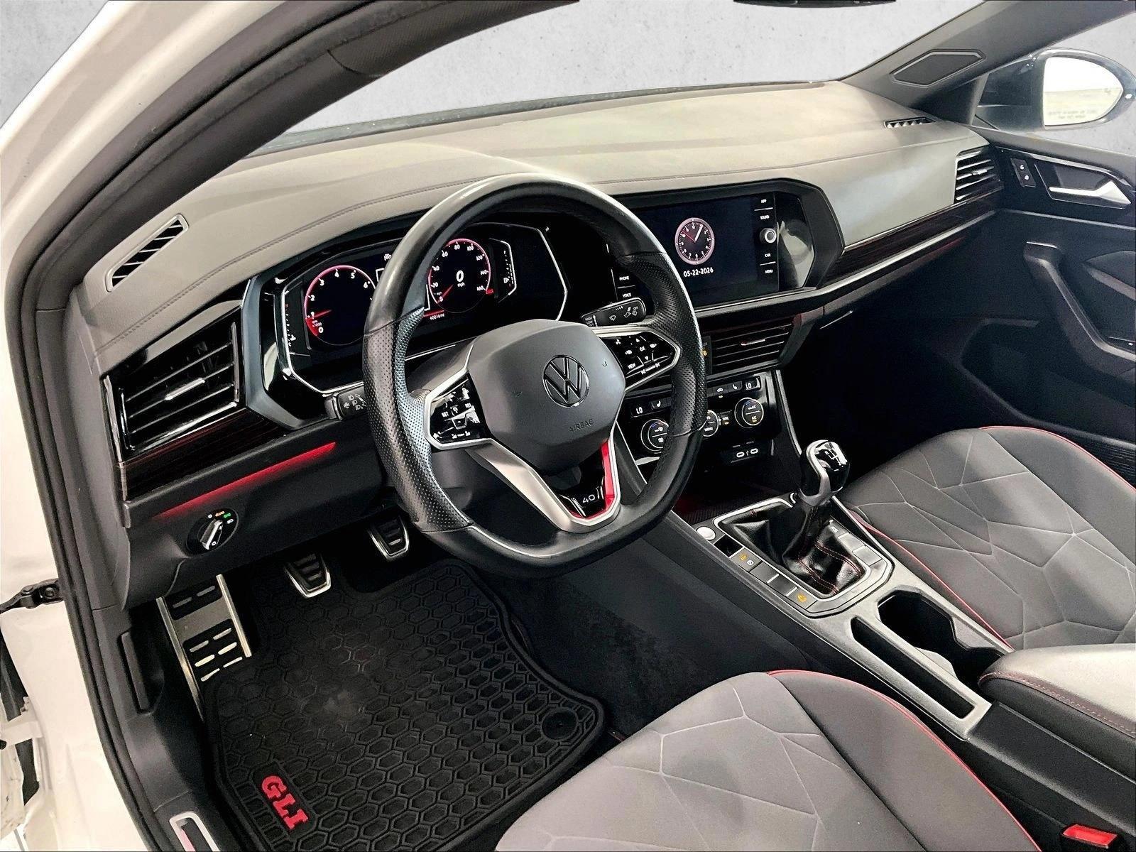 Thumbnail: 2024 Volkswagen Jetta - 4