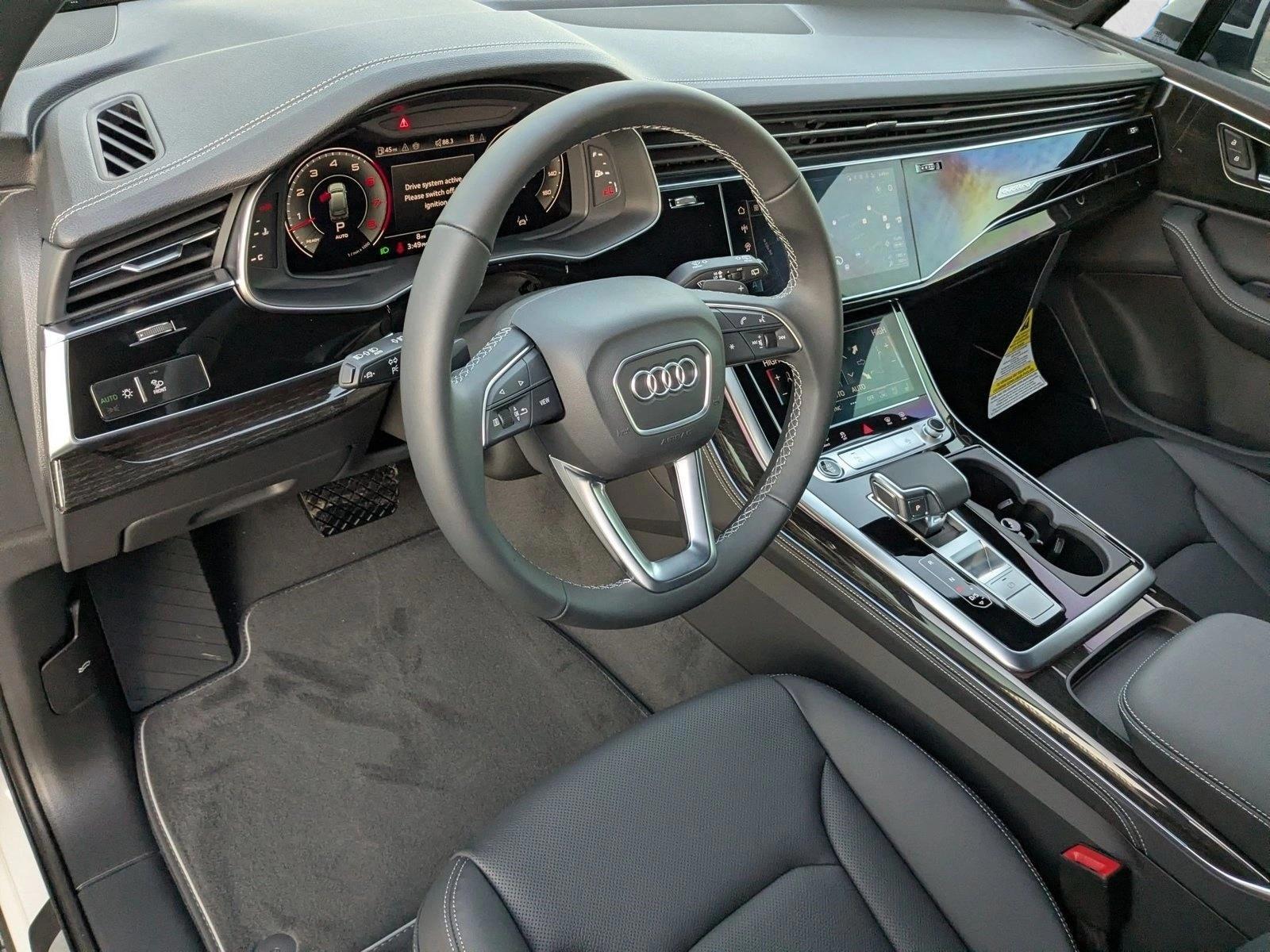 Thumbnail: 2026 Audi Q7 - 3