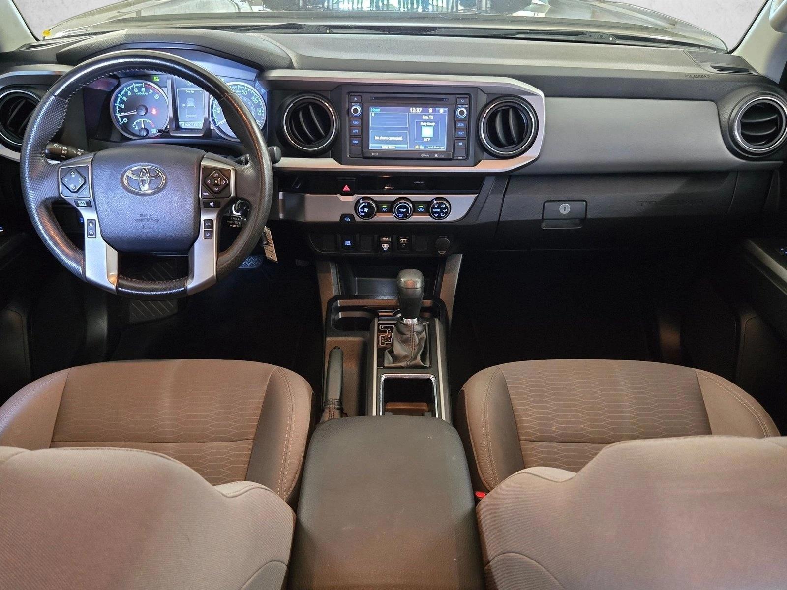 Thumbnail: 2018 Toyota Tacoma - 3