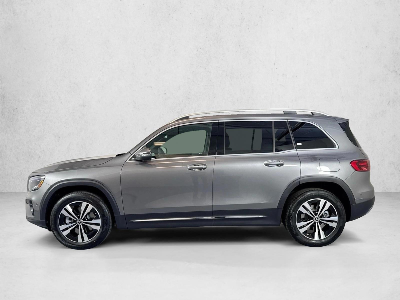 Thumbnail: 2026 Mercedes-Benz GLB - 2