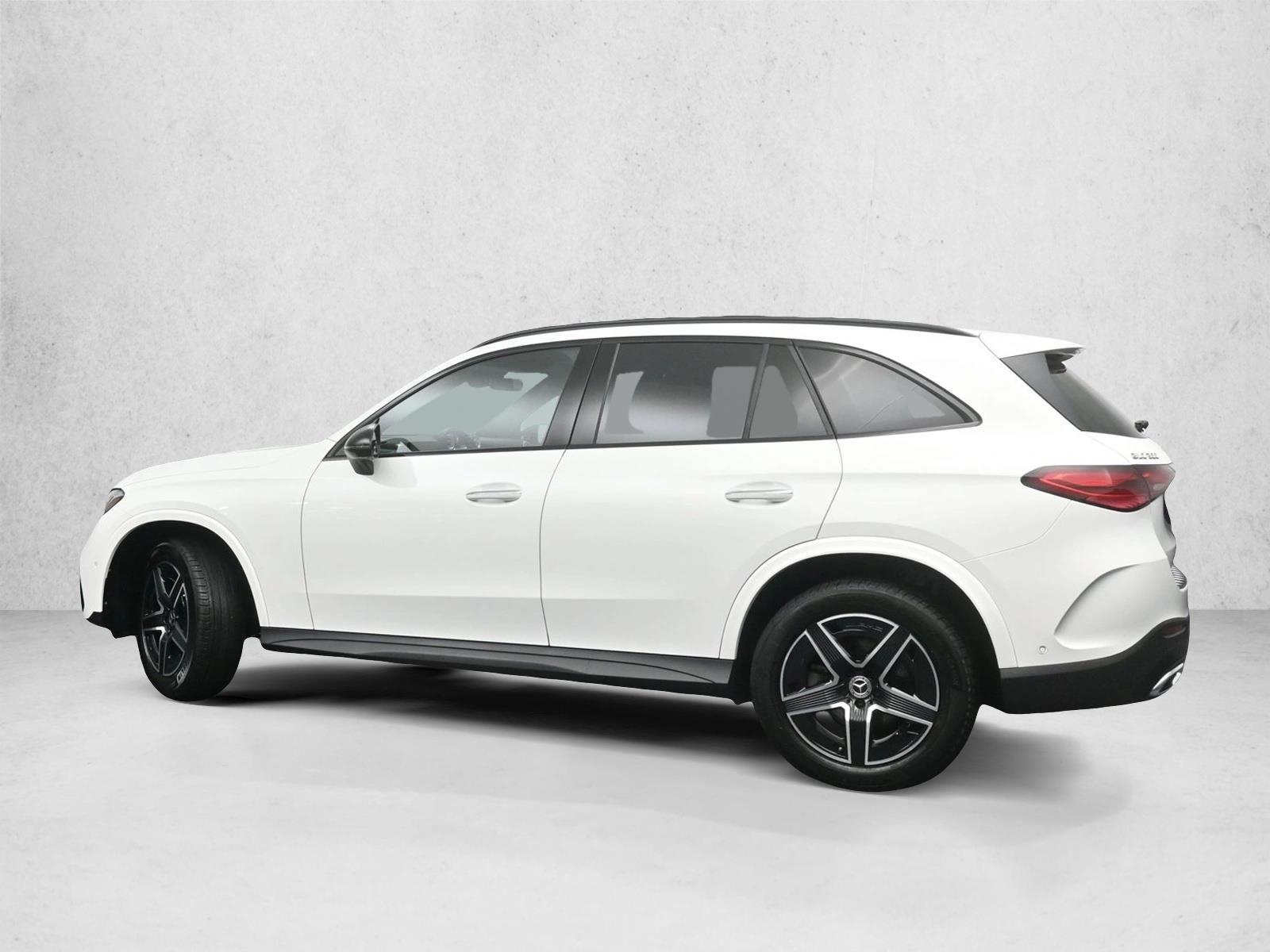 Thumbnail: 2026 Mercedes-Benz GLC - 3