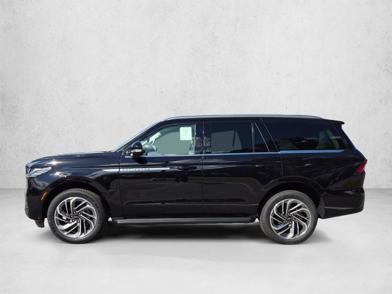 2026 Lincoln Navigator