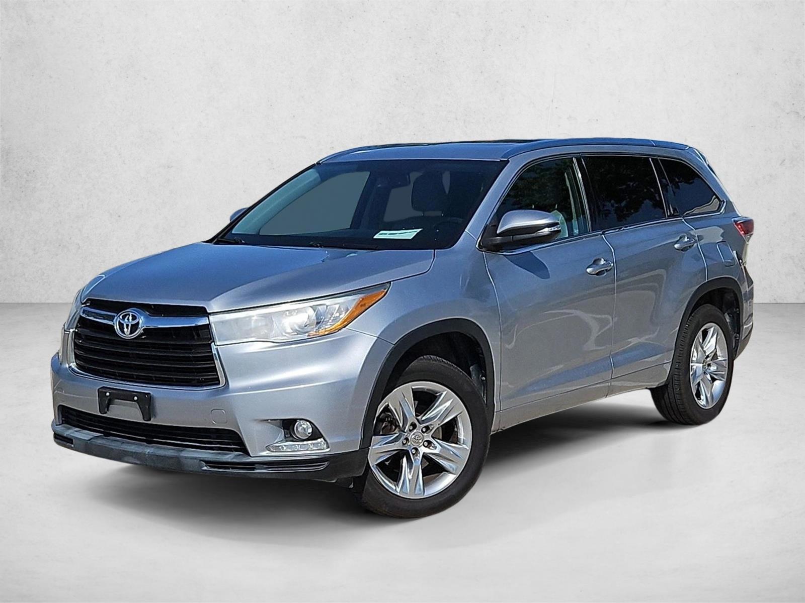 Thumbnail: 2015 Toyota Highlander - 1