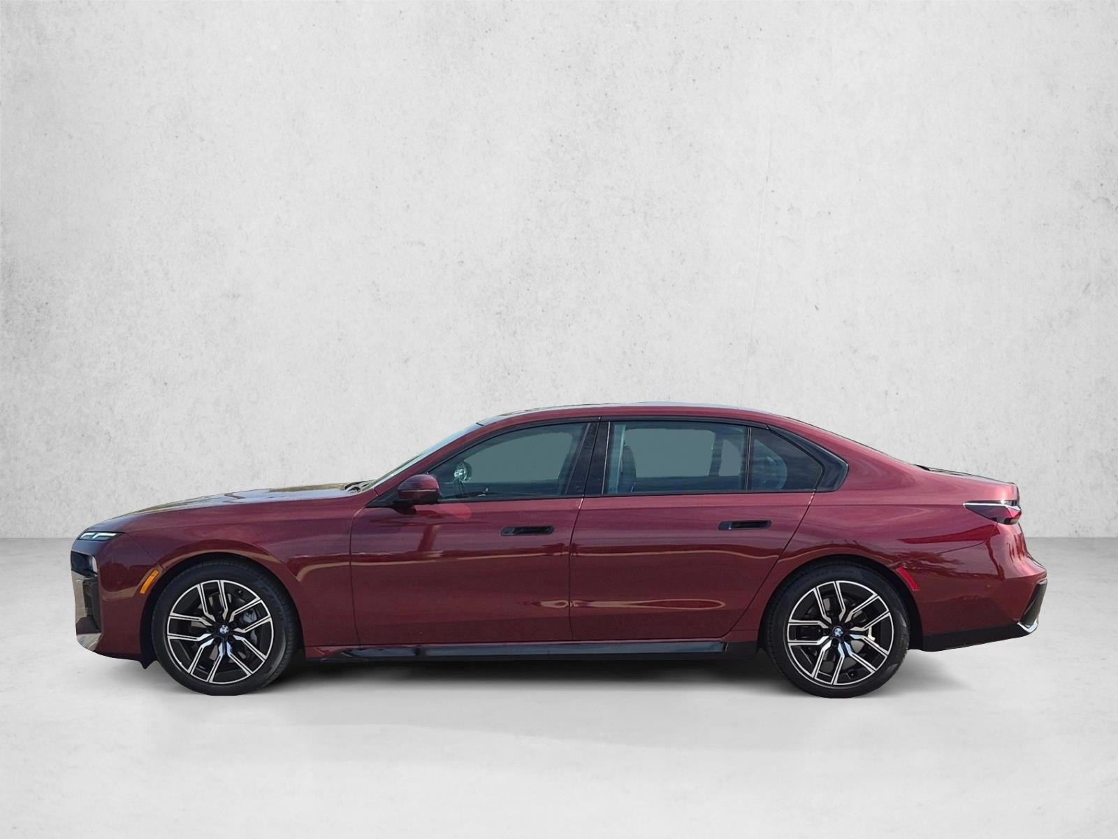 Thumbnail: 2023 BMW 7 Series - 2