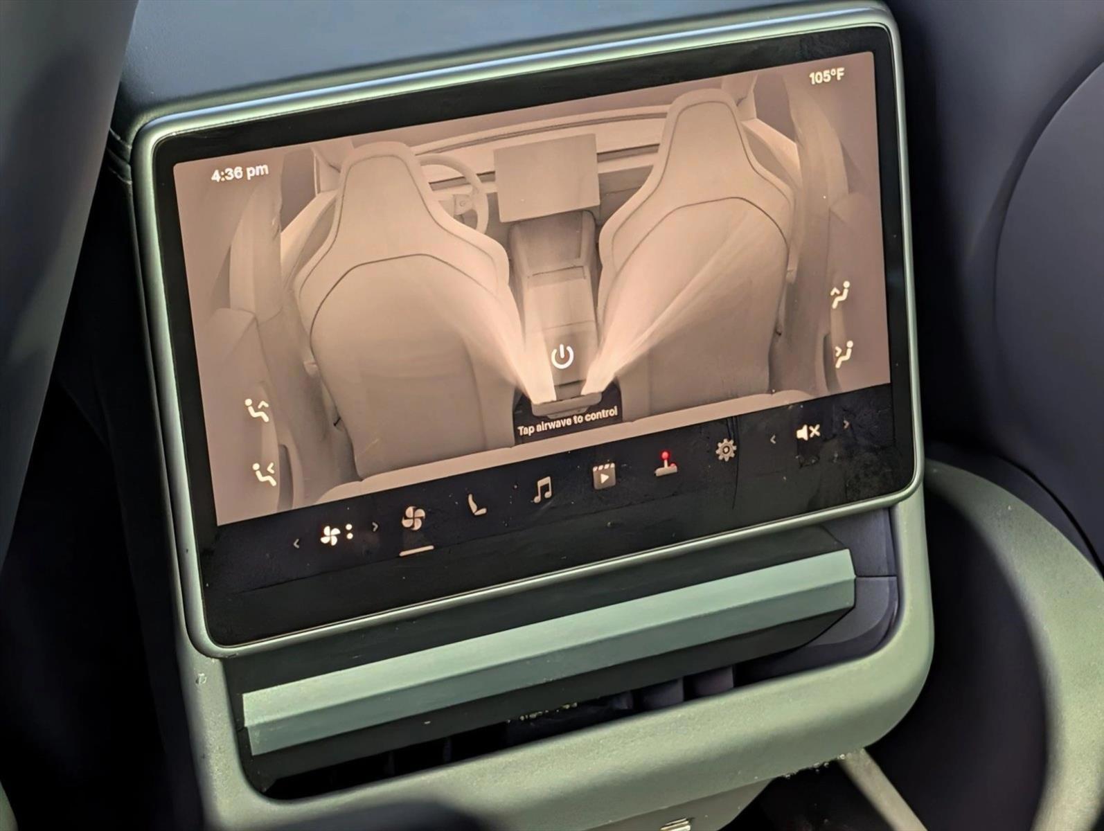 2025 Tesla Model 3 Performance - Photo 18