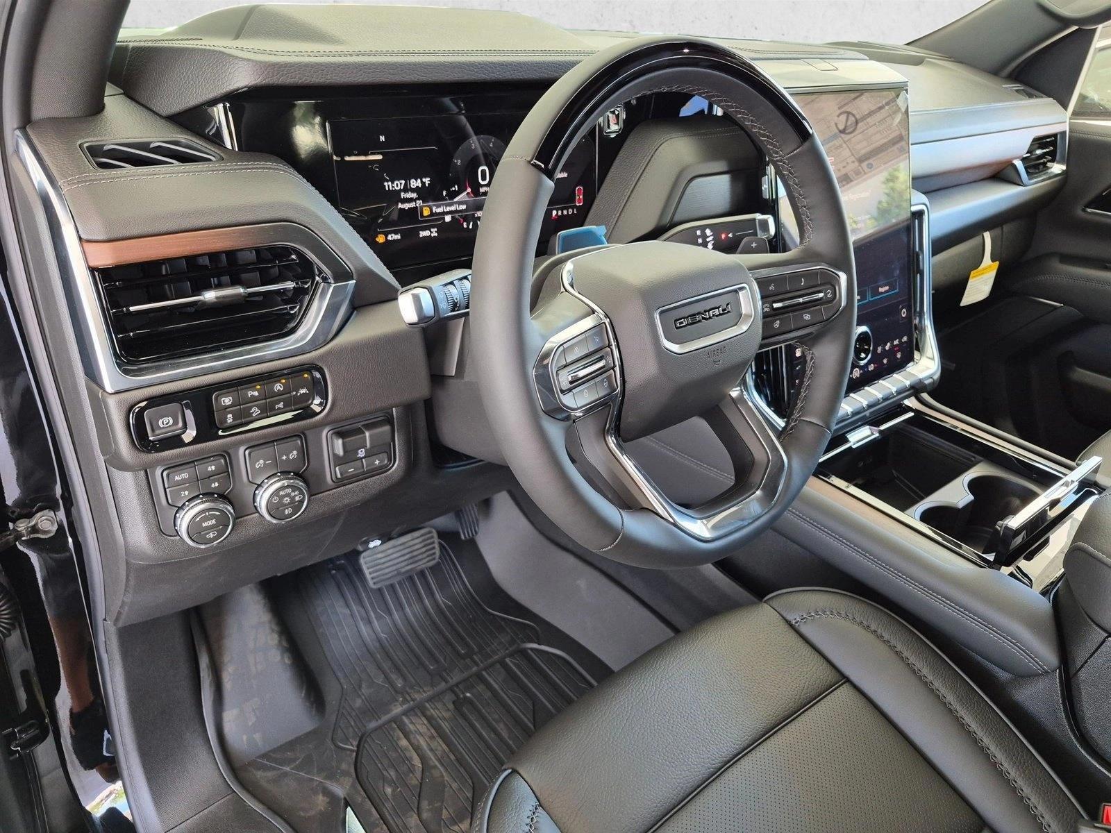 Thumbnail: 2026 GMC Yukon XL - 3