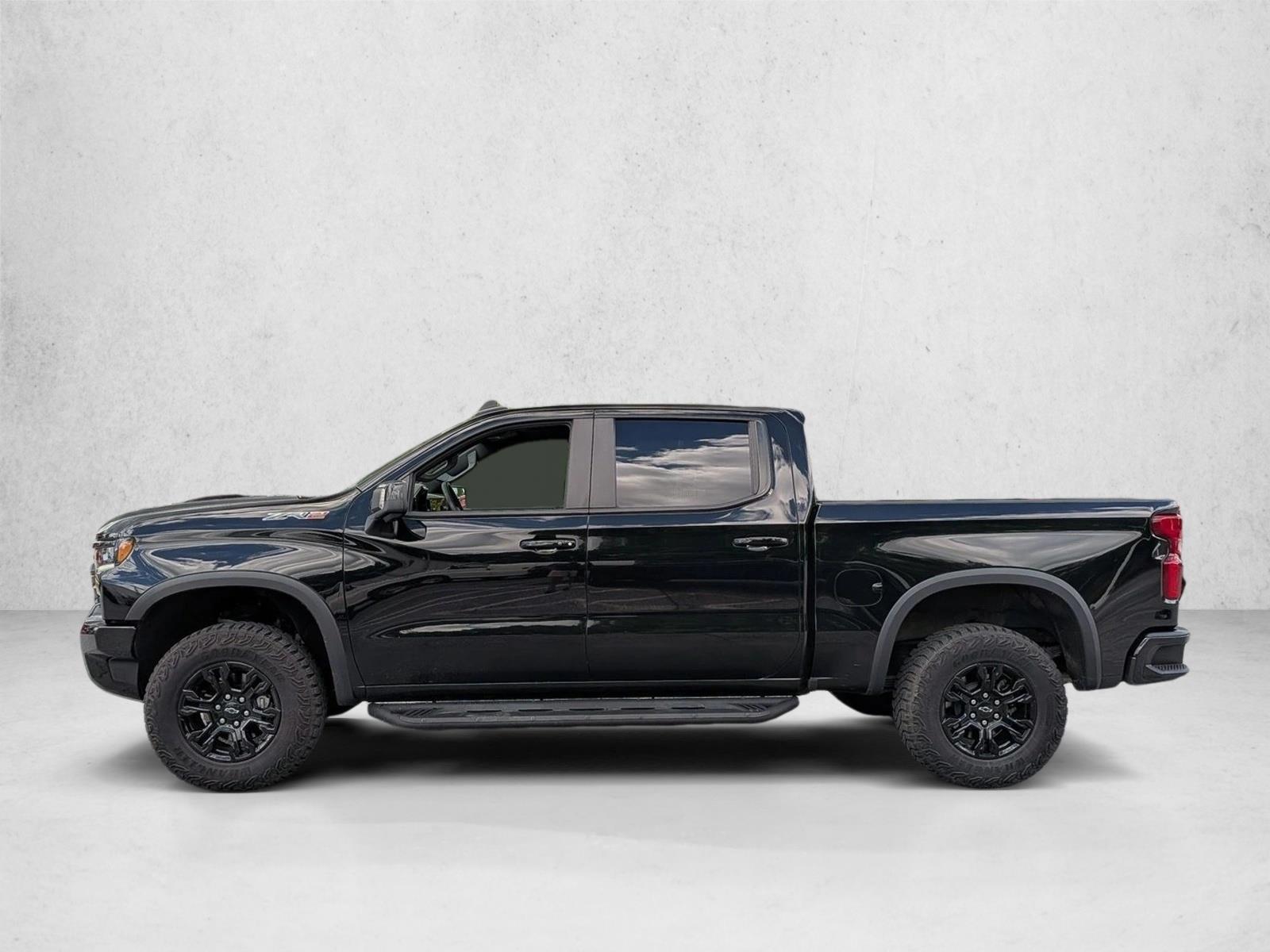 Thumbnail: 2024 Chevrolet Silverado 1500 - 2