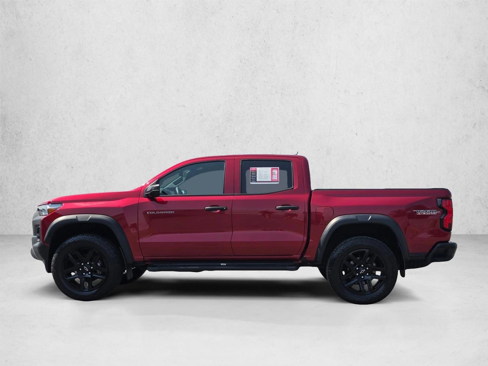 Thumbnail: 2023 Chevrolet Colorado - 2
