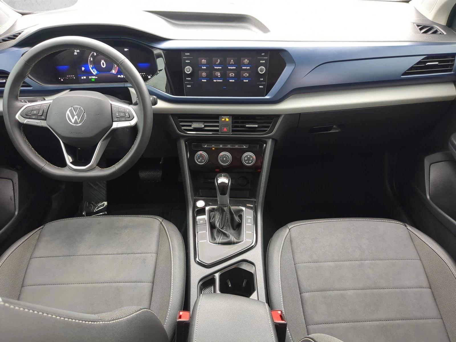 Thumbnail: 2023 Volkswagen Taos - 3