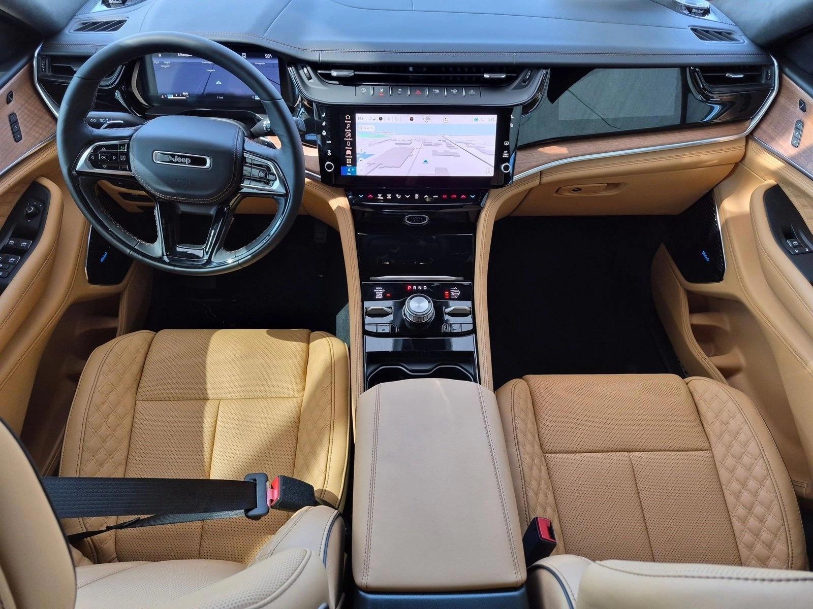 Thumbnail: 2026 Jeep Grand Cherokee L - 3