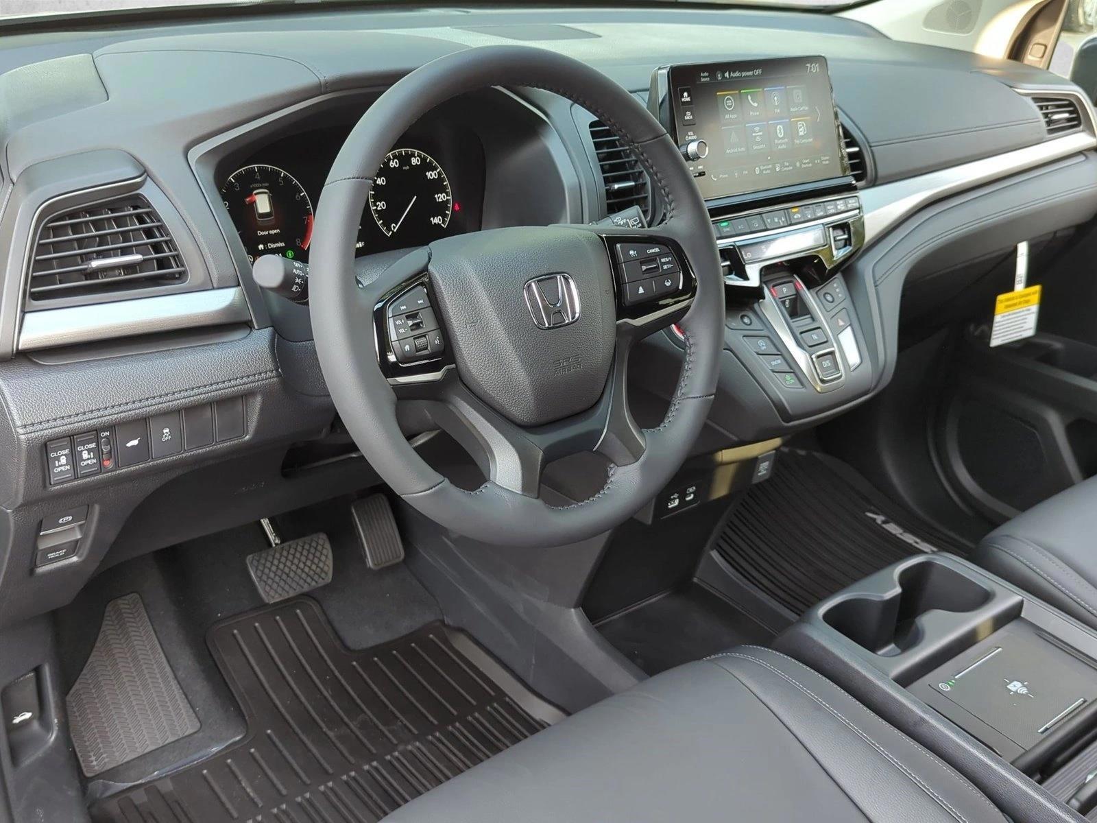 Thumbnail: 2026 Honda Odyssey - 3