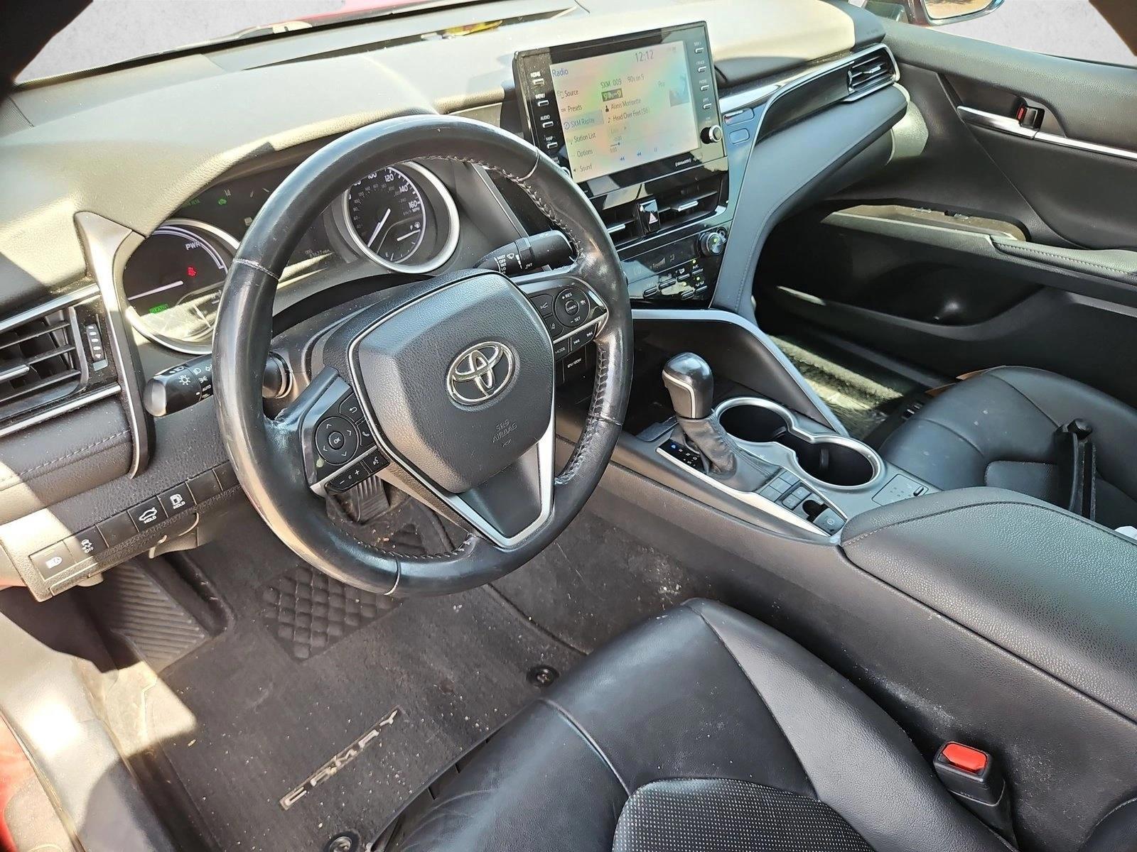 Thumbnail: 2022 Toyota Camry - 3