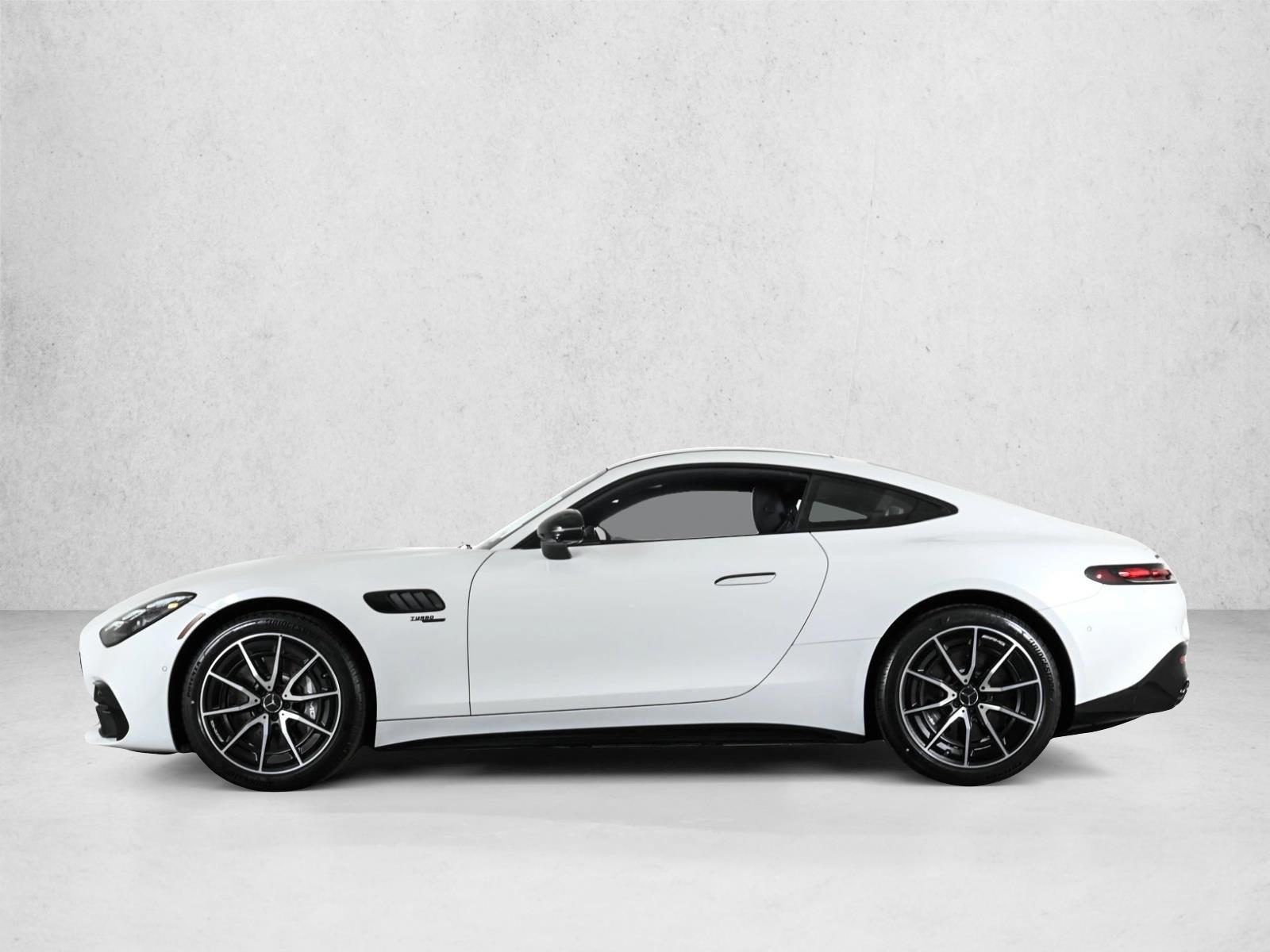 Thumbnail: 2026 Mercedes-Benz AMG GT - 2