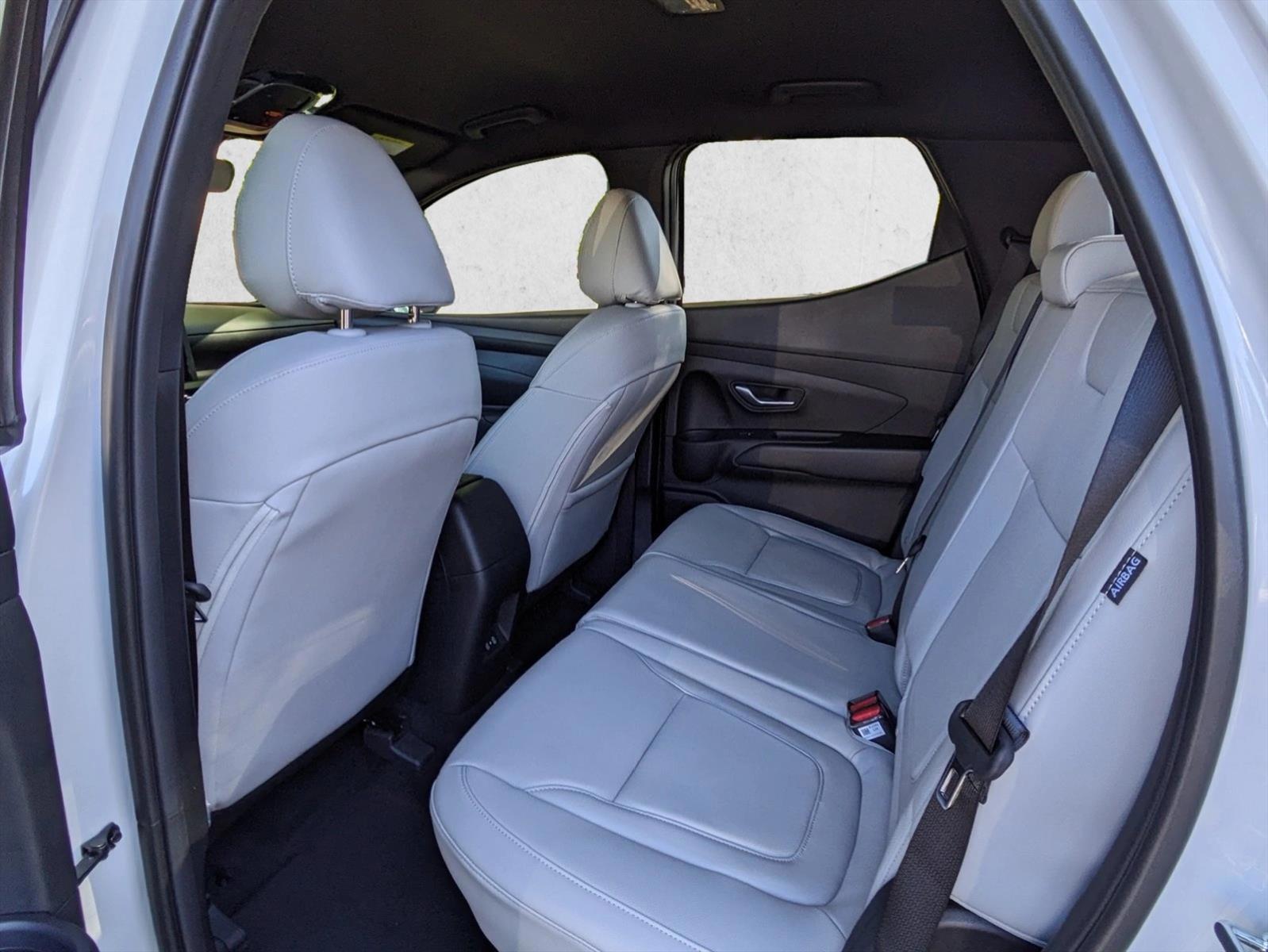 2026 Hyundai Santa Cruz SEL - Photo 17