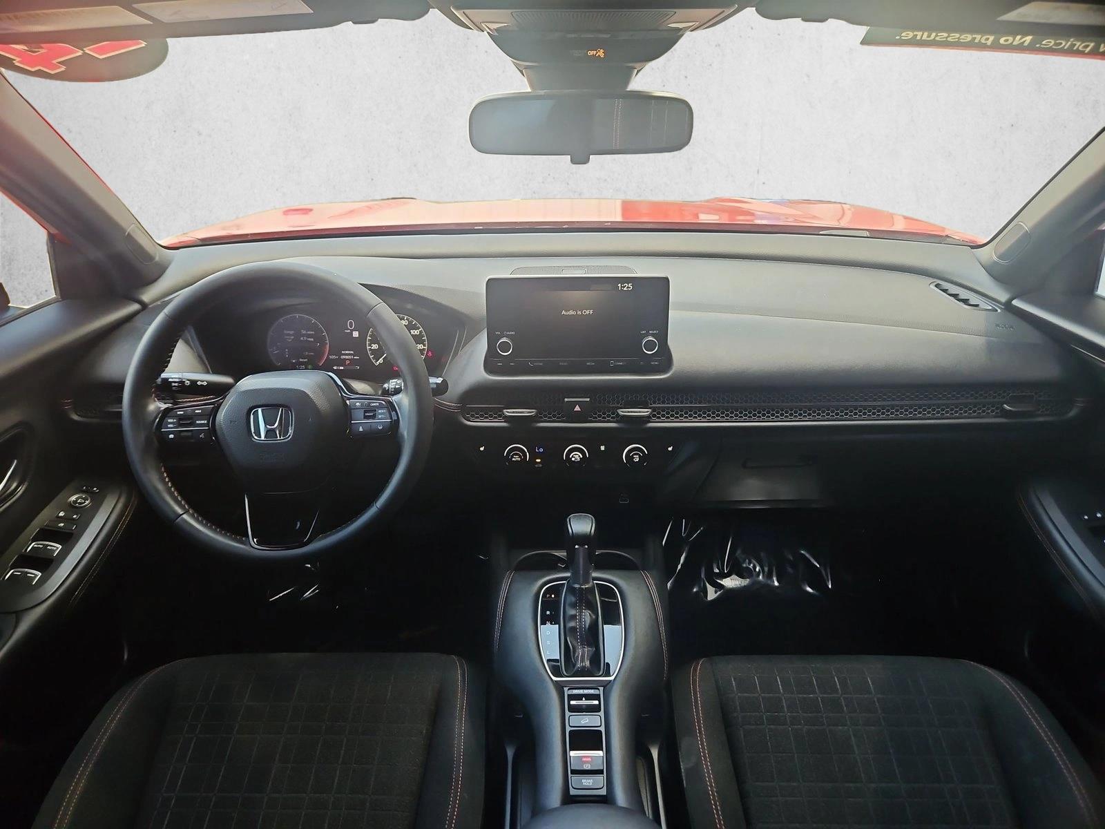 Thumbnail: 2024 Honda HR-V - 3