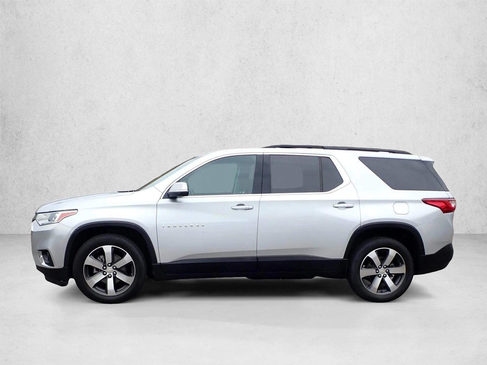 Thumbnail: 2021 Chevrolet Traverse - 5