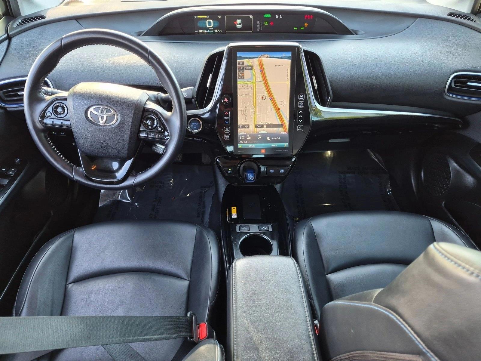 Thumbnail: 2022 Toyota Prius - 3