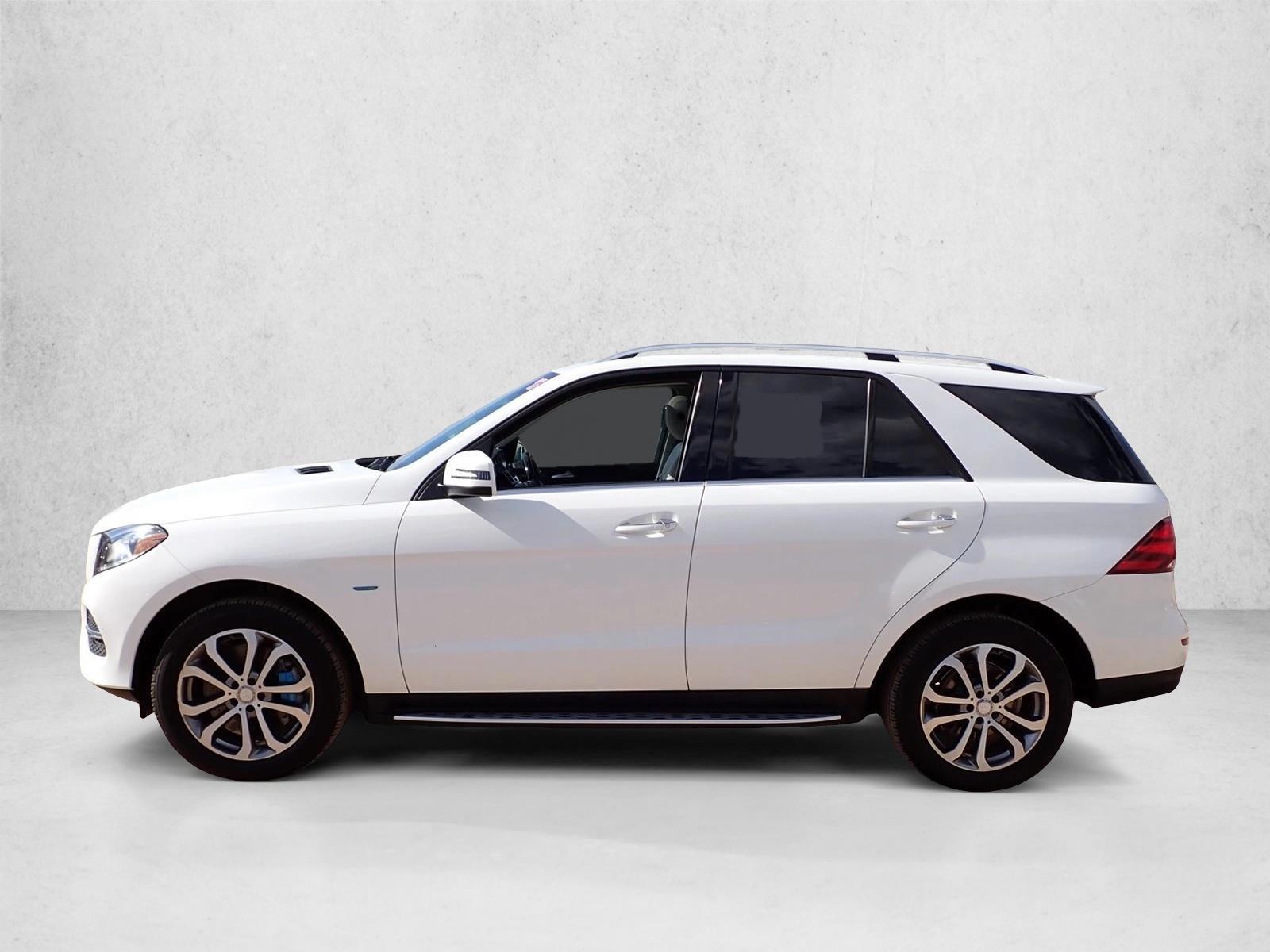 Thumbnail: 2017 Mercedes-Benz GLE - 2