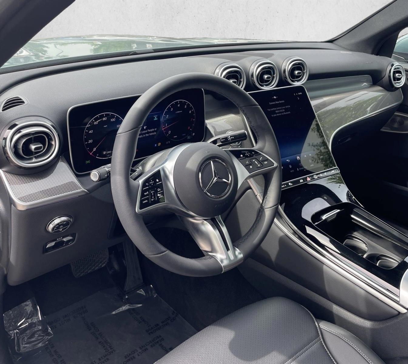 Thumbnail: 2026 Mercedes-Benz GLC - 3