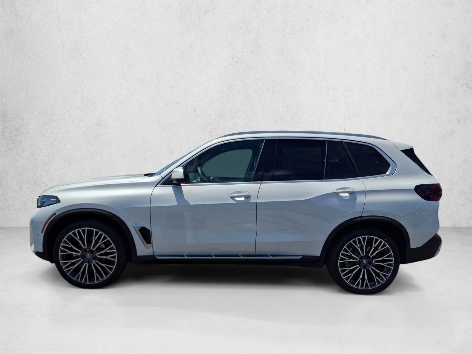 Thumbnail: 2026 BMW X5 - 2