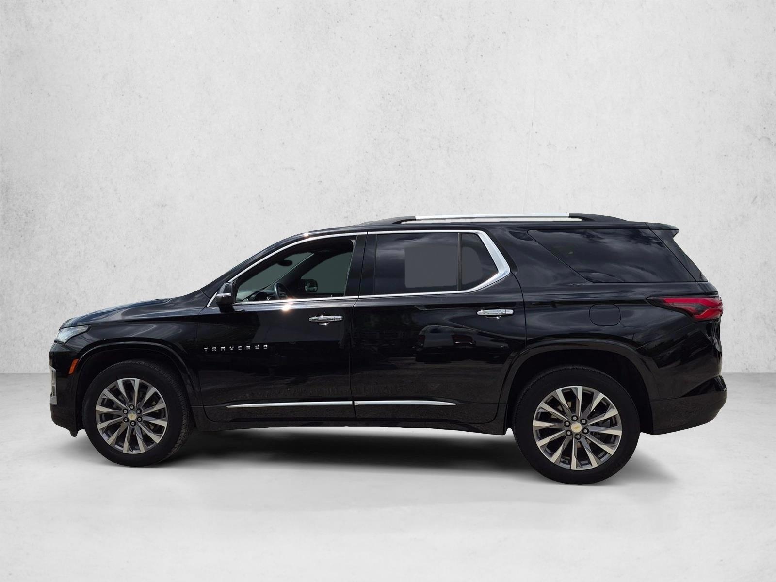 Thumbnail: 2022 Chevrolet Traverse - 2
