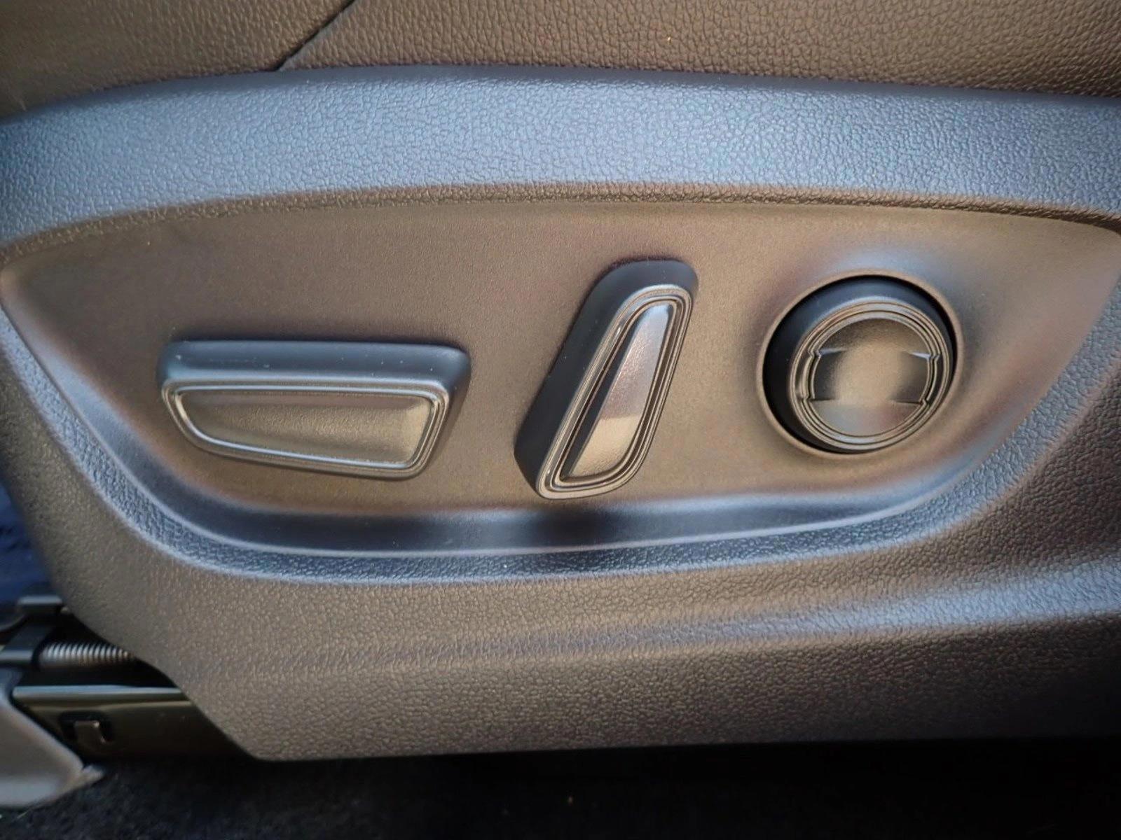Thumbnail: 2024 Subaru Solterra - 4