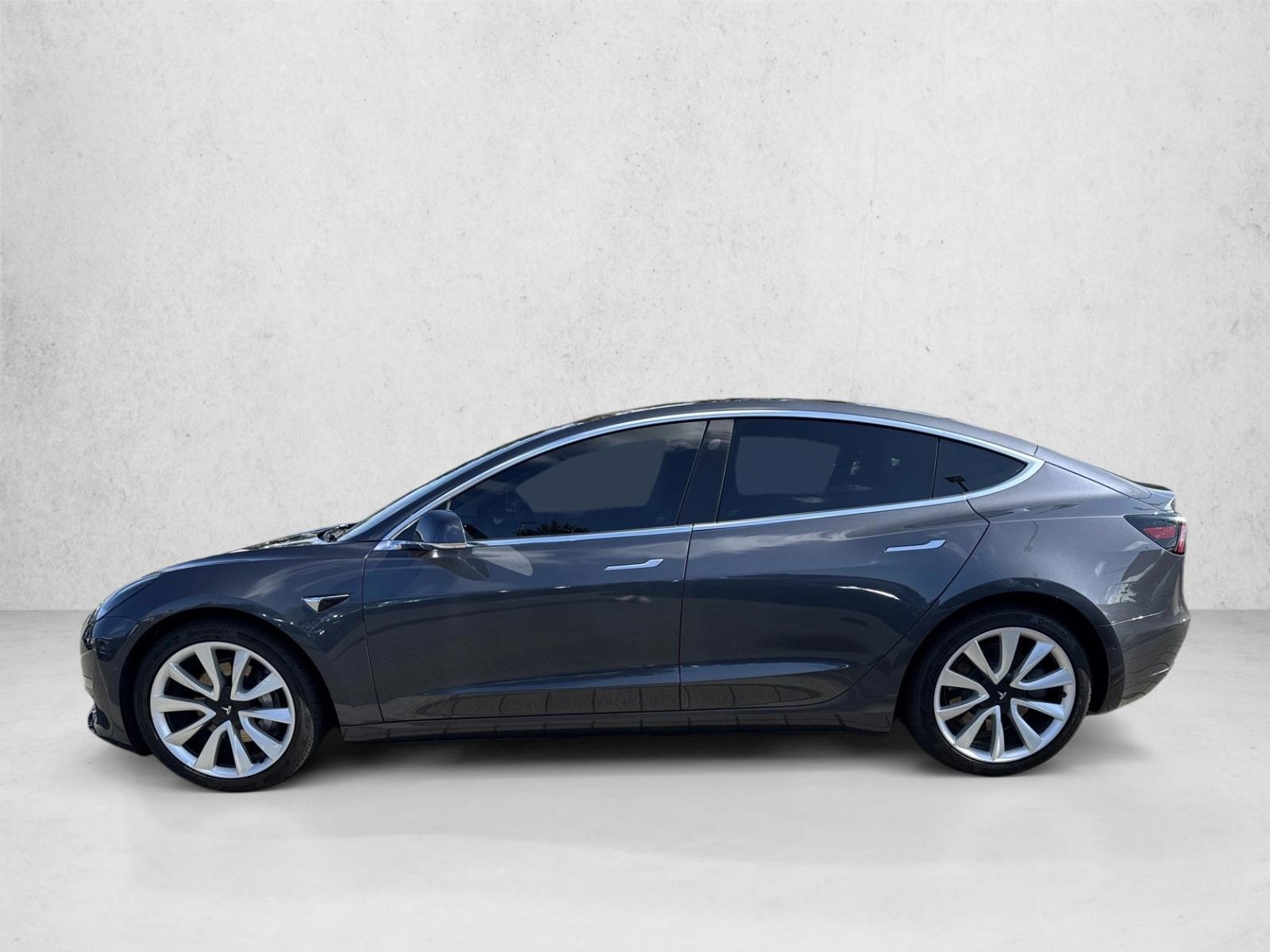 Thumbnail: 2019 Tesla Model 3 - 2